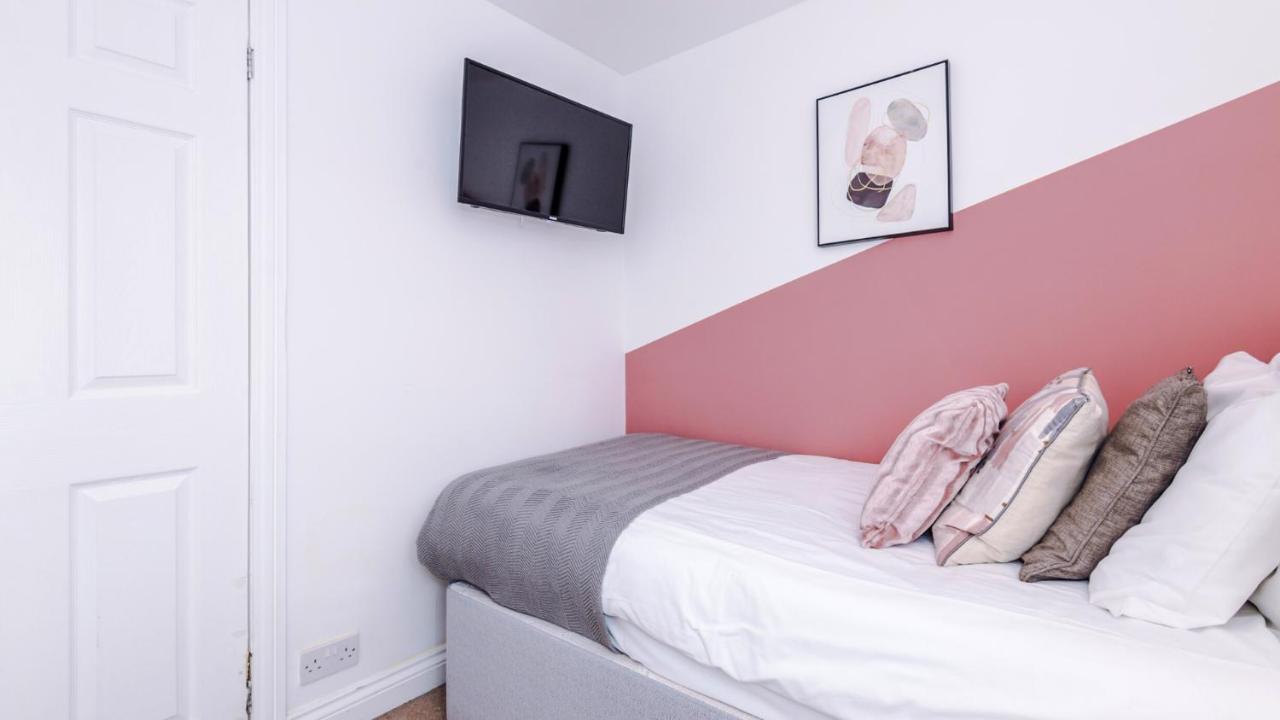 Newhall Road - 4 Bedroom Chester - Parking