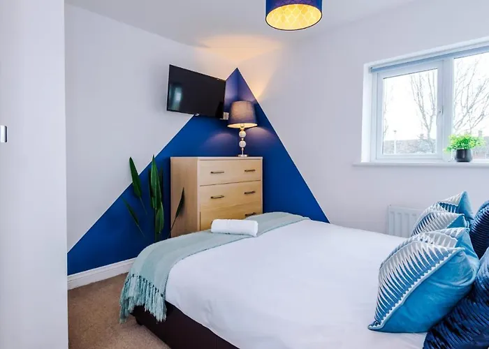 Newhall Road - 4 Bedroom Chester Home - Parking